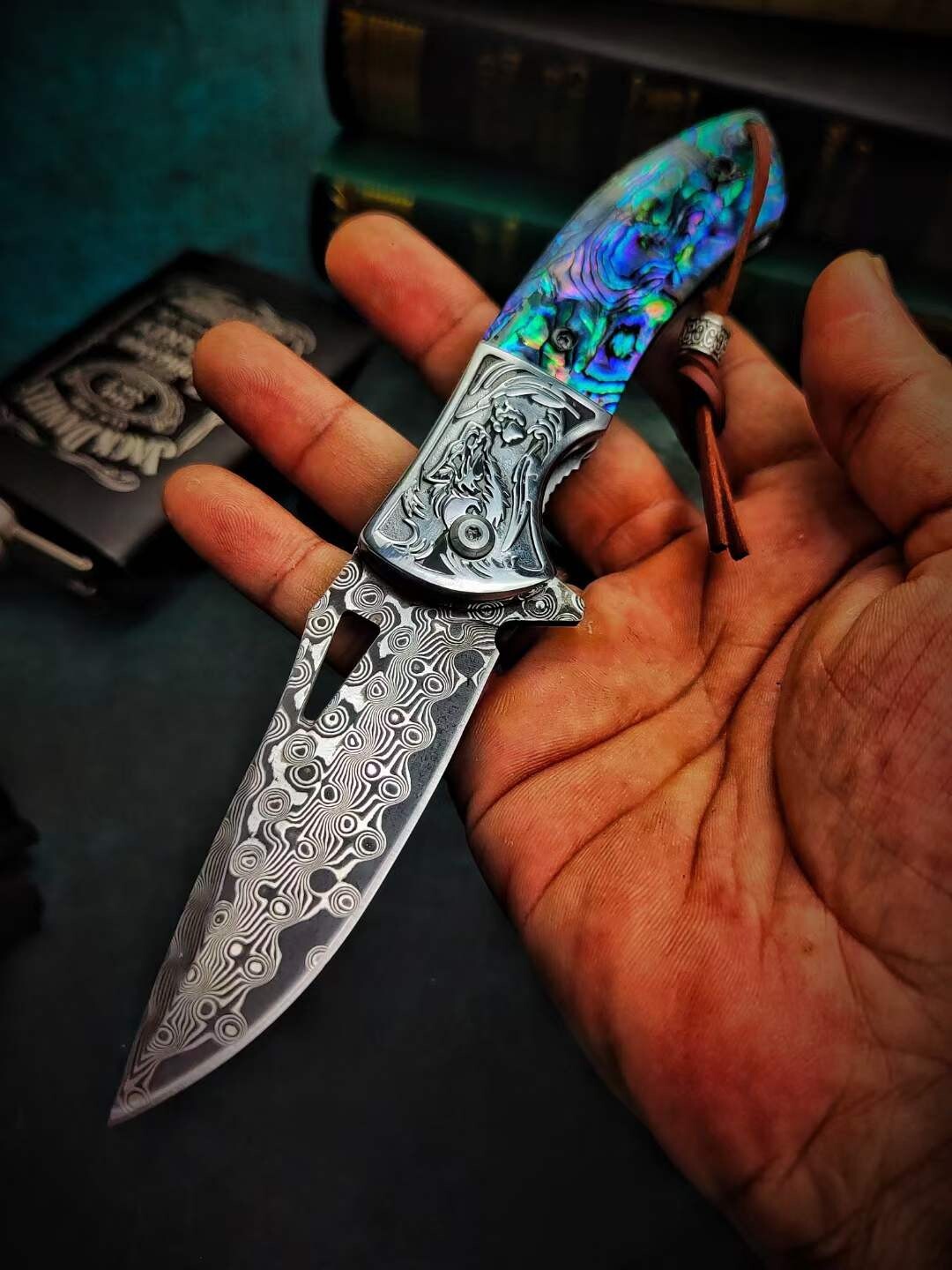 8'' New Fast Opening Shell Handle VG10 Damascus Blade Pocket Folding Knife VTF45
