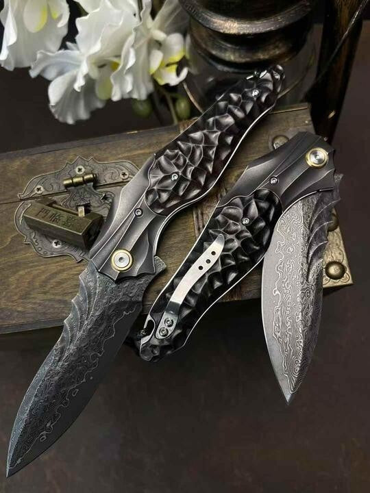 8''New FoldingKnife VG10 Damascus Blade Ebony Handle Outdoor Knife VTF116