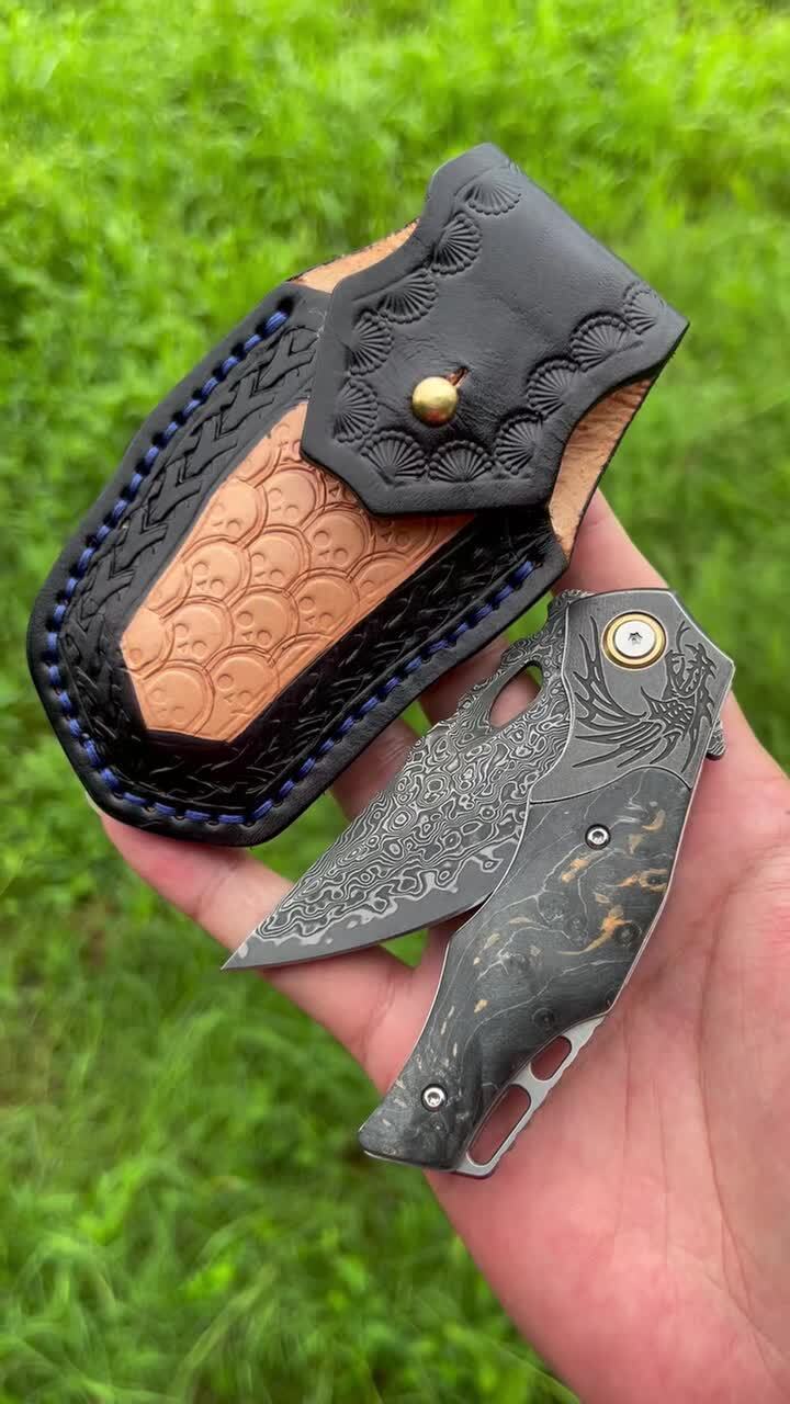 7'' New Folding Knife VG10 Damascus Blade Wood Handle Camping Knife VTF90