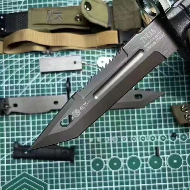 New HighCarbon Steel Fixed Blade Plastic Handle Collection Outdoor Knife VTH29