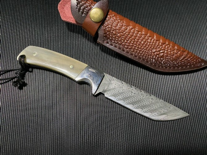 8'' New VG10 Damascus Blade Horn Handle Collection Outdoor Camping Knife VTH09
